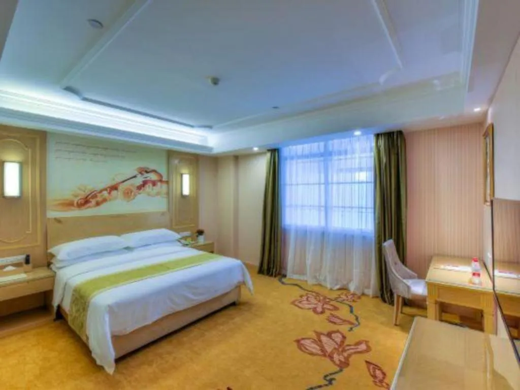 Bed in Vienna Hotel Chengdu Chadianzi Toursim Center