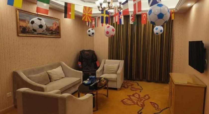 Vienna Hotel Chengdu Chadianzi Toursim Center