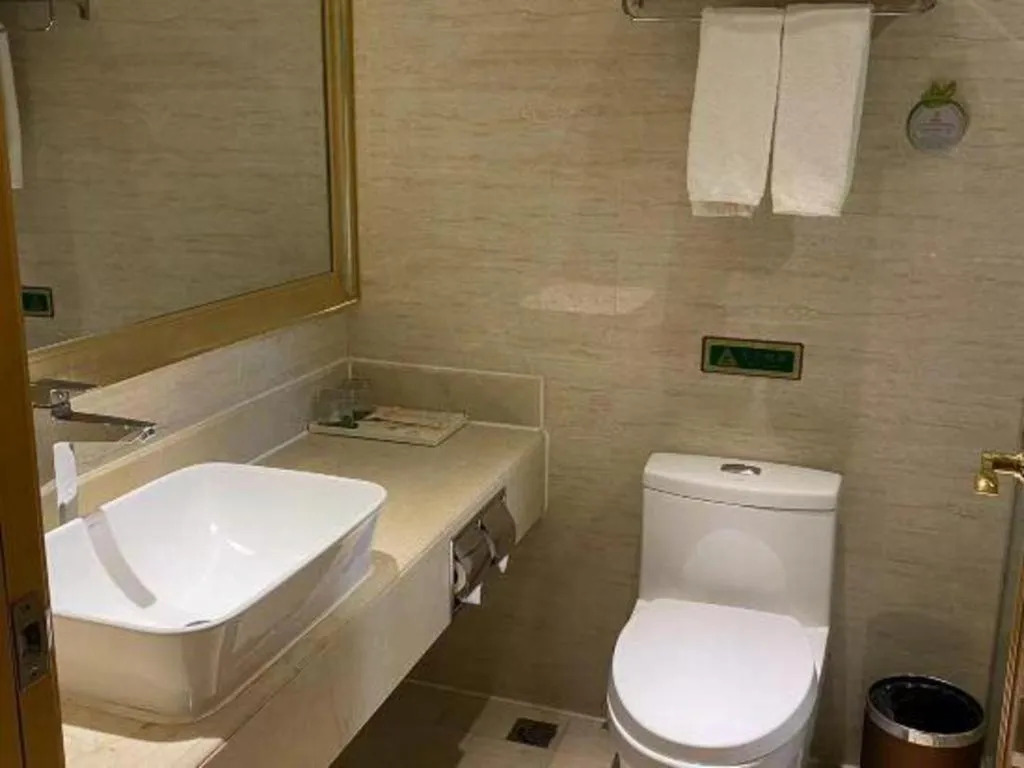 Vienna Hotel Chengdu Chadianzi Toursim Center