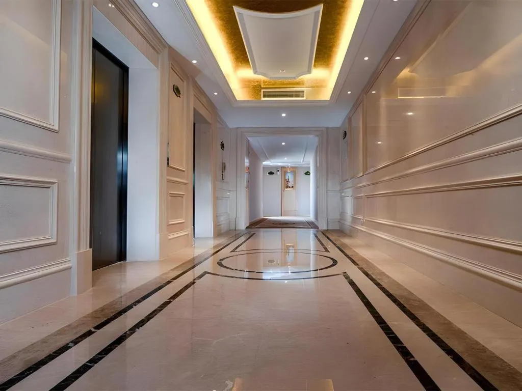 Vienna Hotel Chengdu Chadianzi Toursim Center