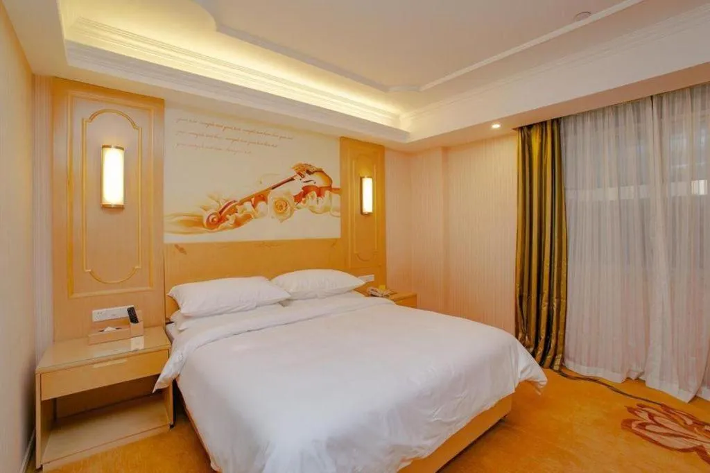 Bed in Vienna Hotel Chengdu Chadianzi Toursim Center