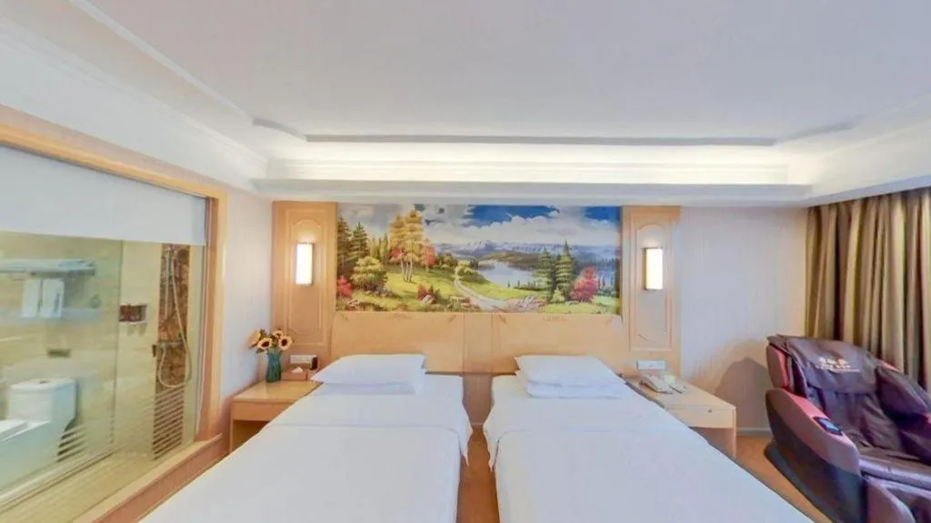 Bed in Vienna Hotel Chengdu Chadianzi Toursim Center