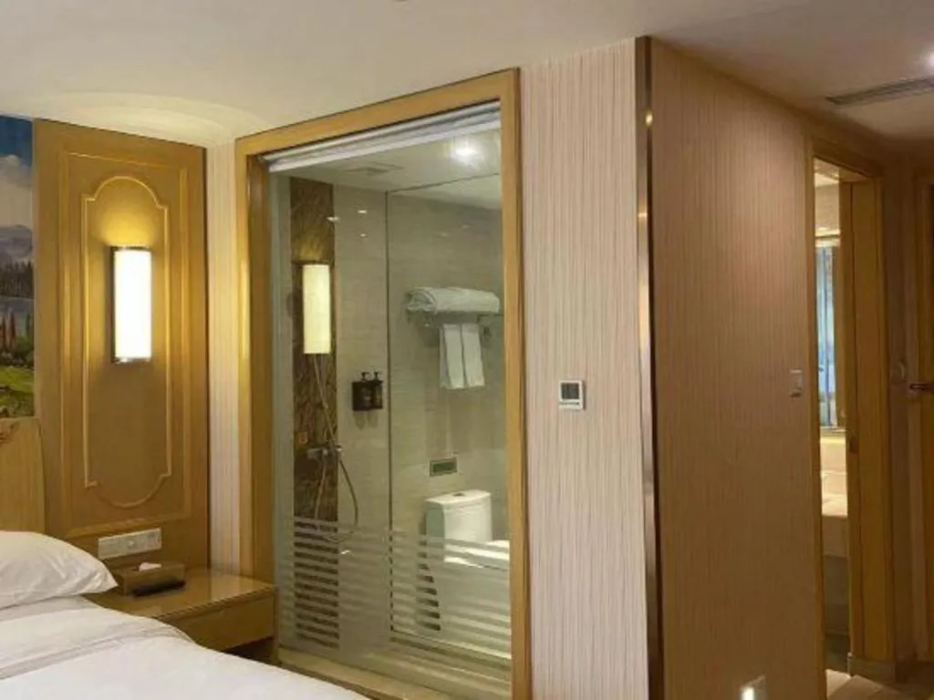 Bed in Vienna Hotel Chengdu Chadianzi Toursim Center