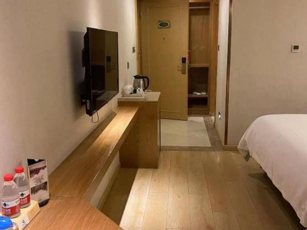 Bed in Vienna Hotel Chengdu Chadianzi Toursim Center