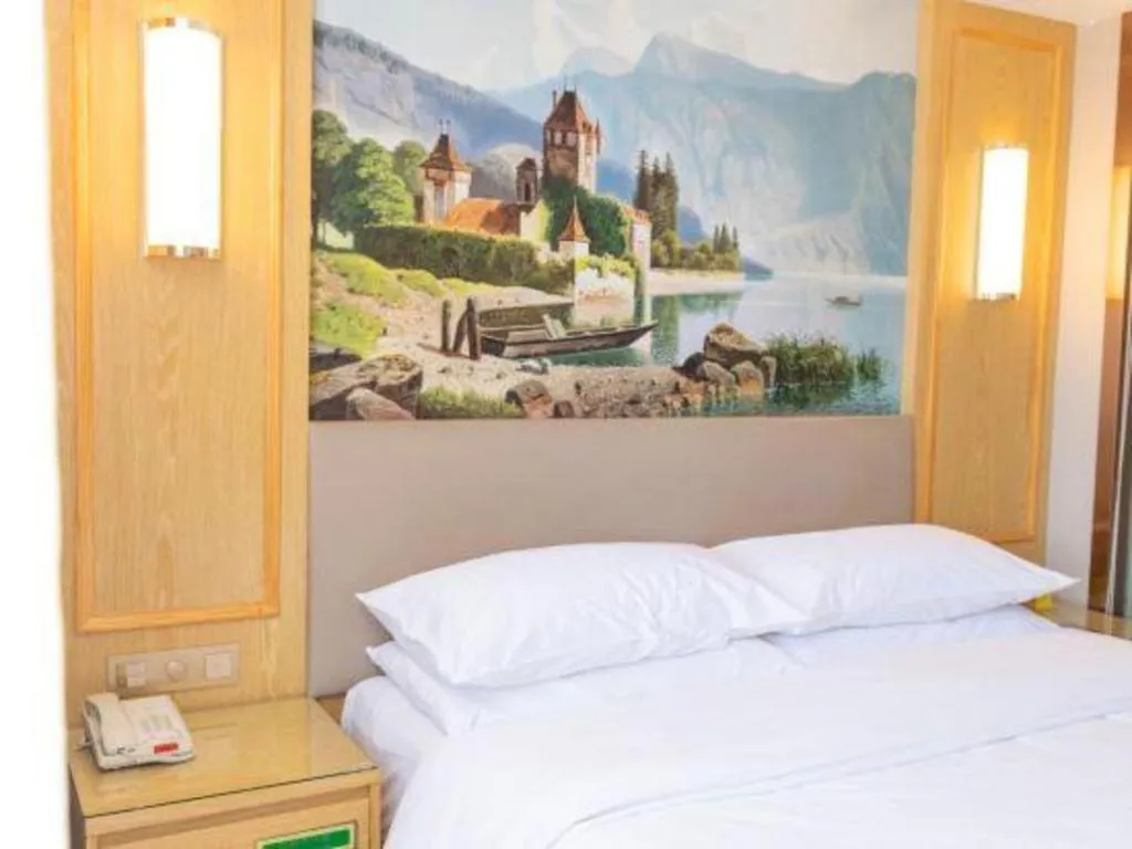 Bed in Vienna Hotel Shandong Linyi Mengyin