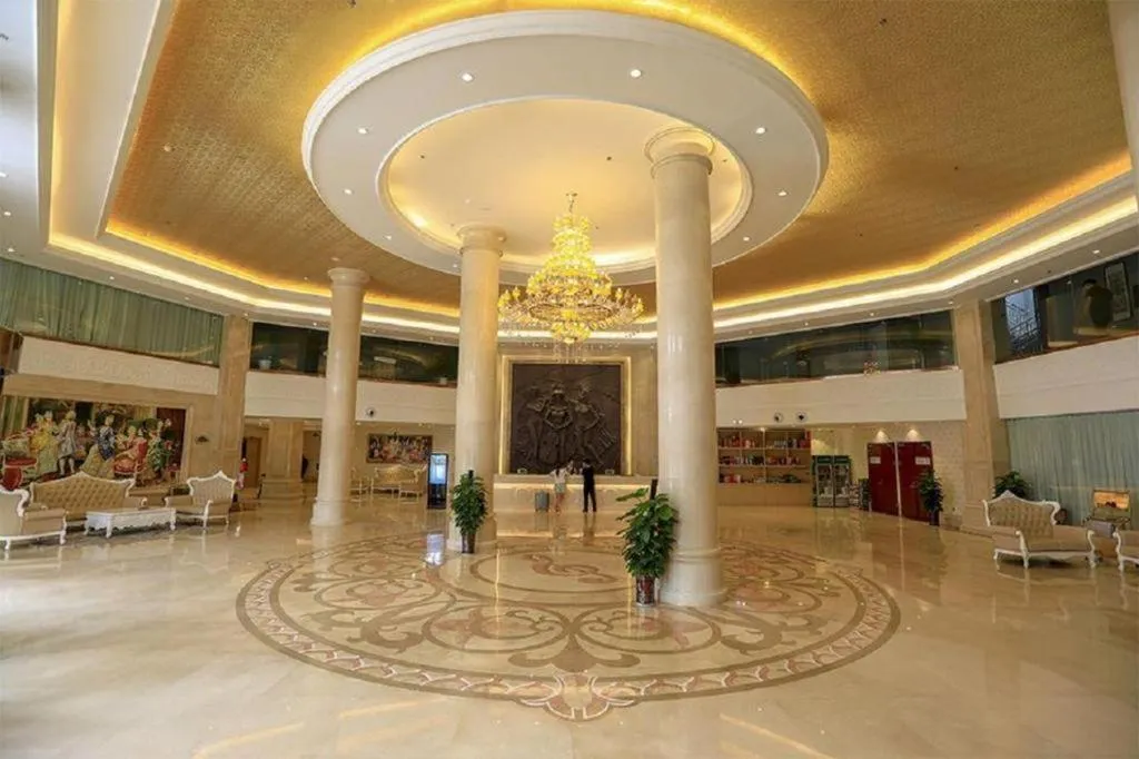 Vienna Hotel Shandong Linyi Mengyin