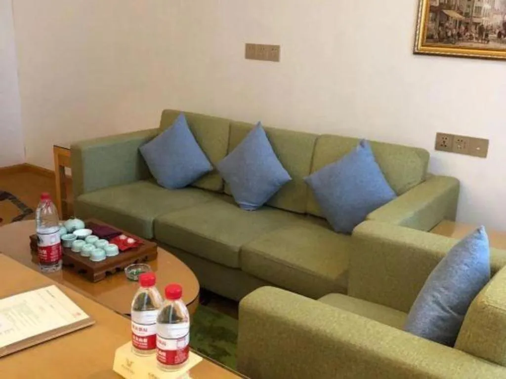 Vienna Hotel Guangdong Zhaoqing Sihui Tianguangxu