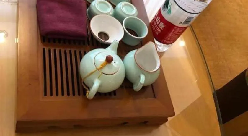 Vienna Hotel Guangdong Zhaoqing Sihui Tianguangxu