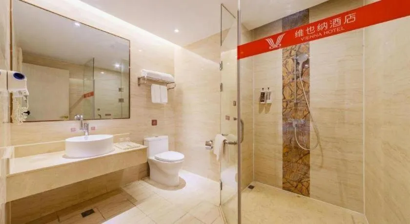 Vienna Hotel Guangdong Shantou South Bus Station