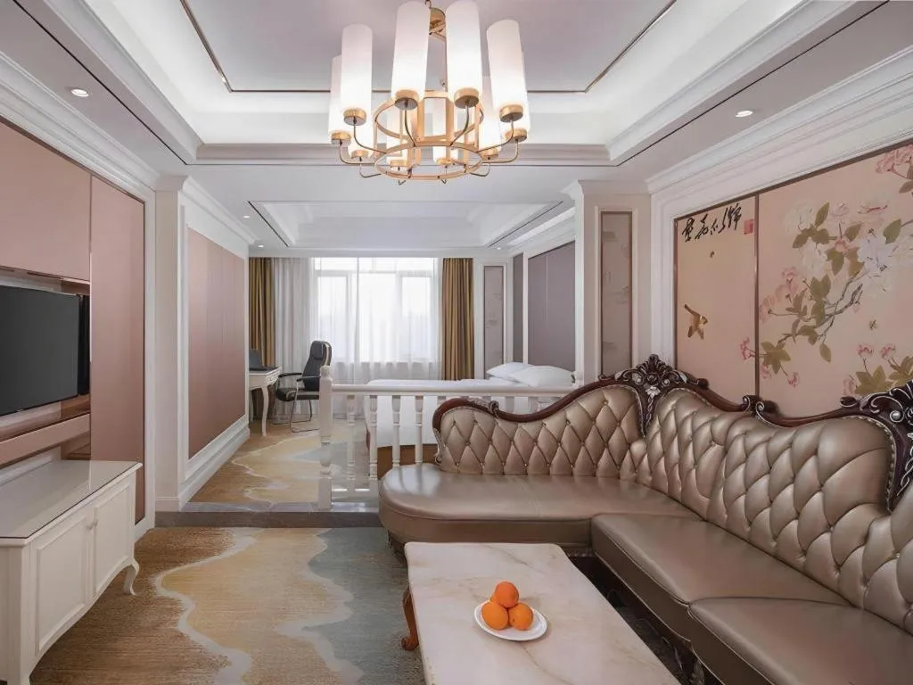 Vienna Hotel Guangdong Shantou South Bus Station