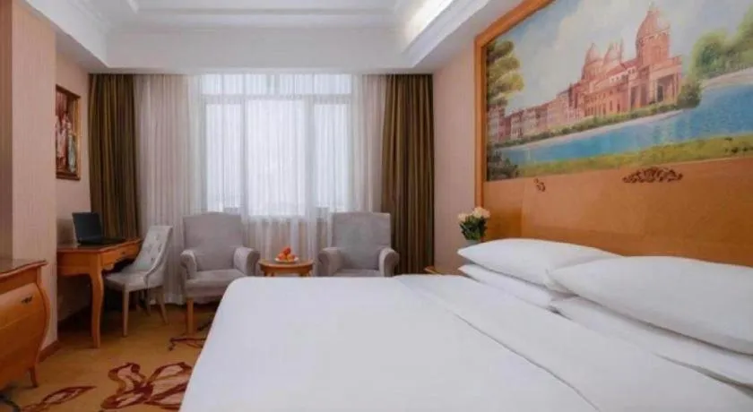 Bed in Vienna Hotel Guangdong Shantou South Bus Station