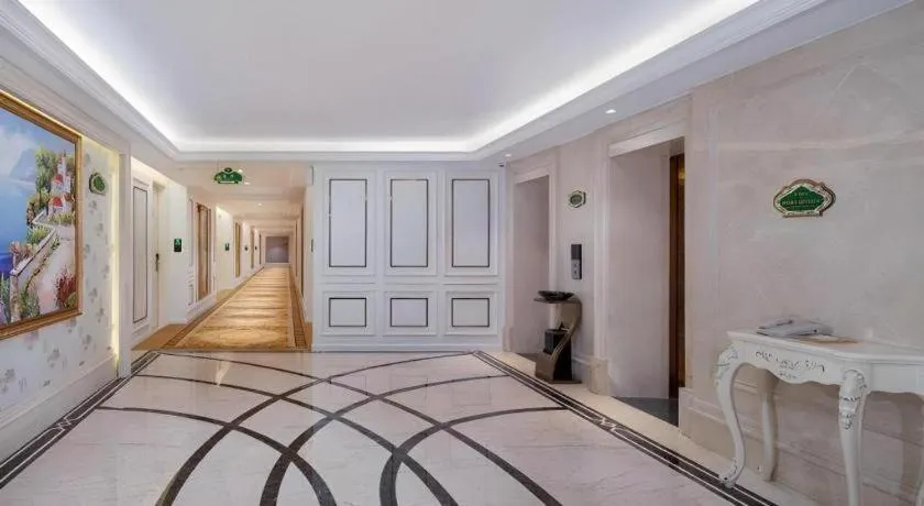 Vienna Hotel Guangdong Shantou South Bus Station