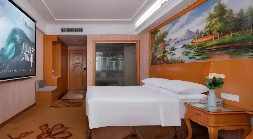 Bed in Vienna Hotel Guangdong Shantou South Bus Station