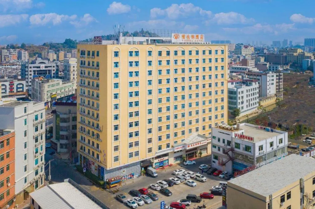 Vienna Hotel Guangdong Shantou South Bus Station