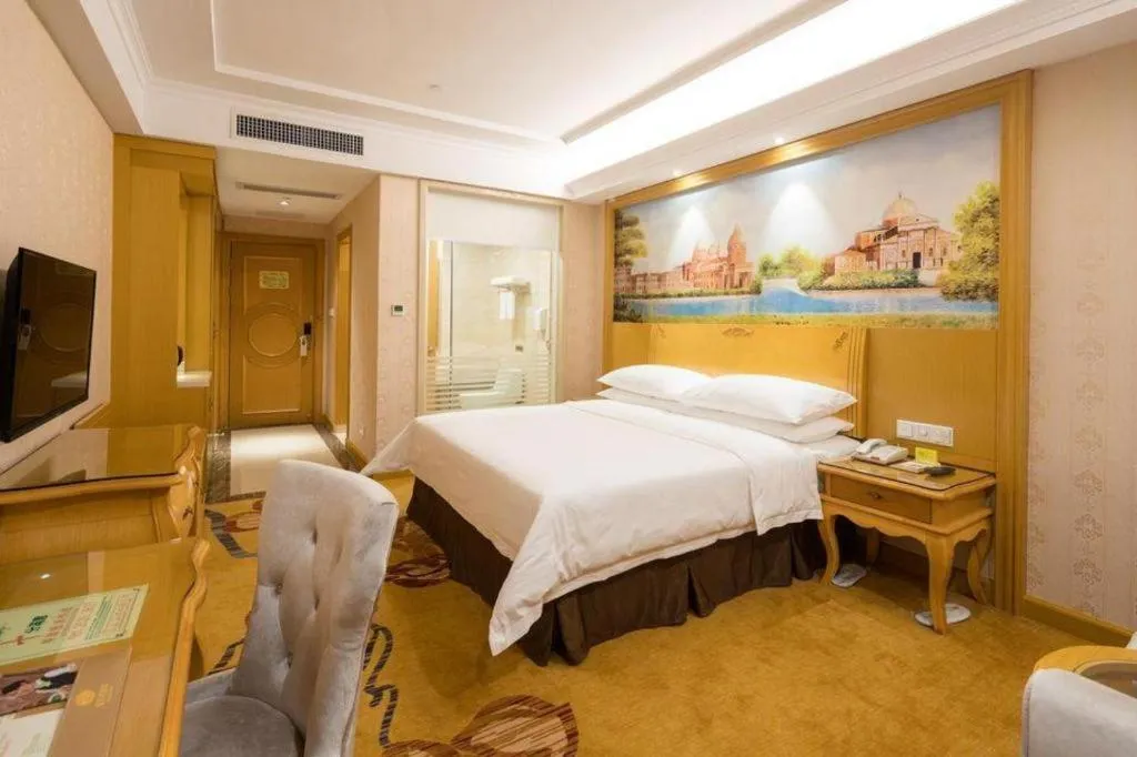 Bed in Vienna Hotel Shenzhen Longhua Good Day