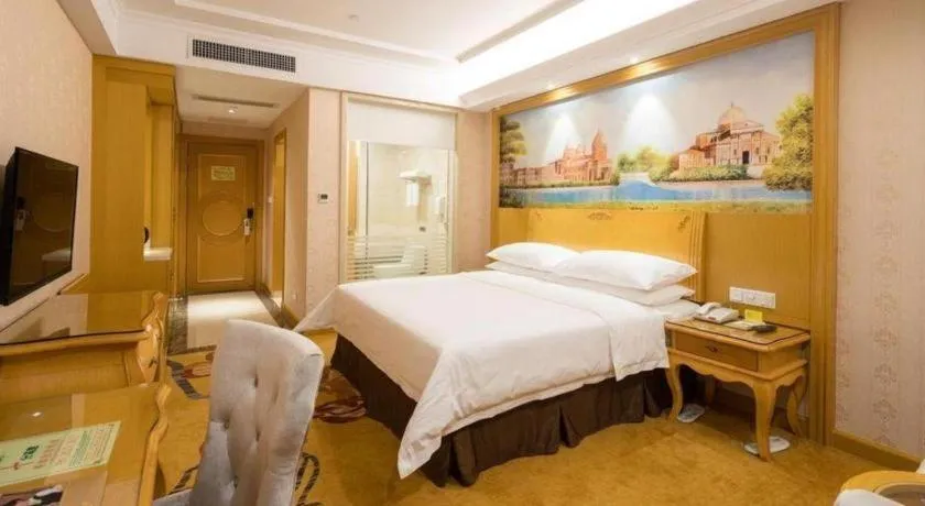 Bed in Vienna Hotel Shenzhen Longhua Good Day