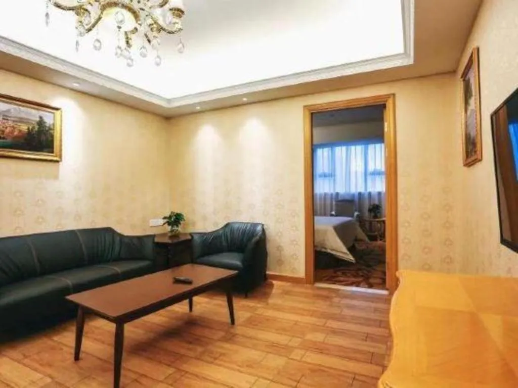 Vienna Hotel Shenzhen Longhua Good Day