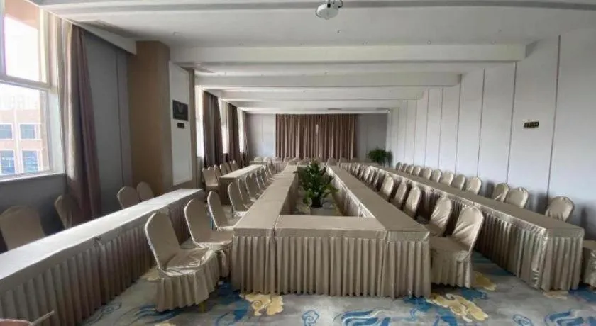 Vienna Hotel Shaanxi Xiianyang Yangling South Station