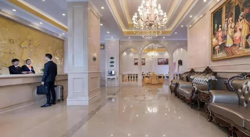 Vienna Hotel Chongqing West Station Southwesten Hospital