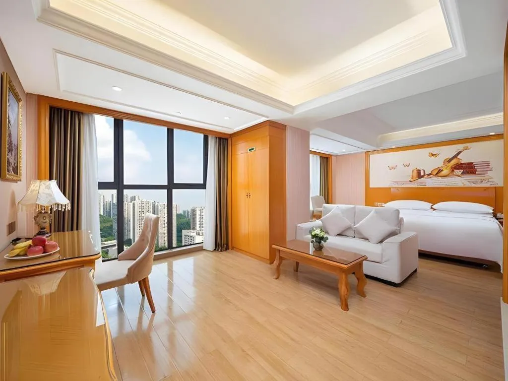 Bed in Vienna Hotel Chongqing West Station Southwesten Hospital