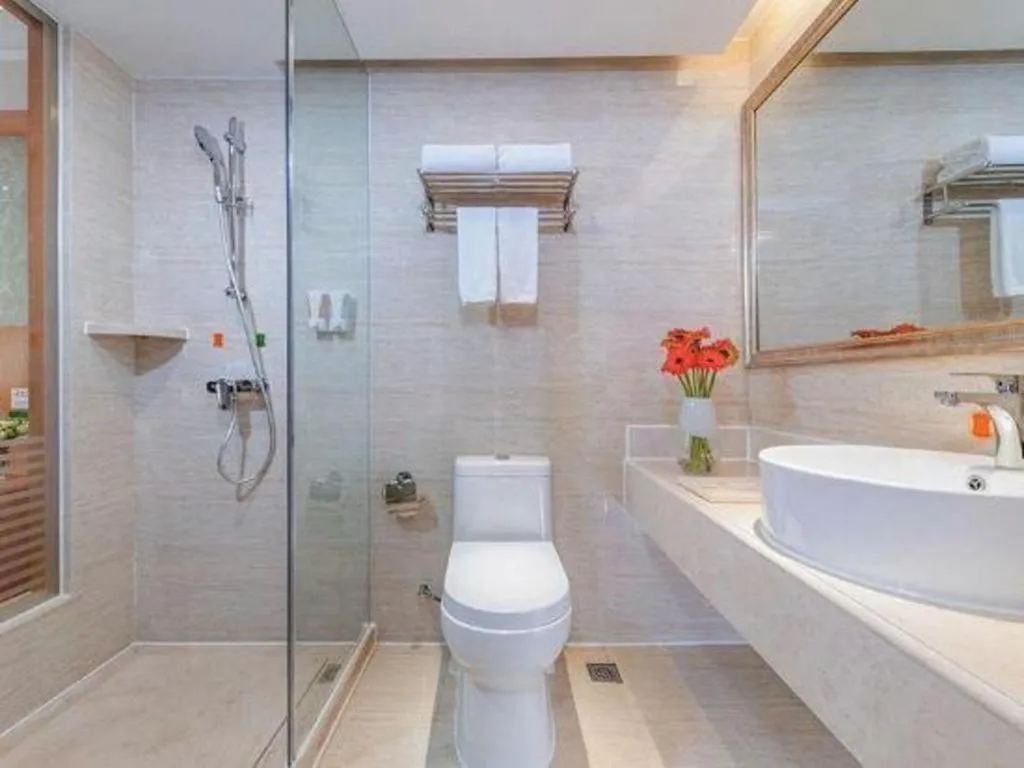 Vienna Hotel Chongqing West Station Southwesten Hospital