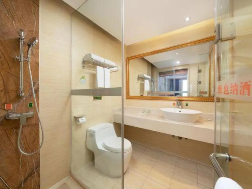 Vienna Hotel Nanning Anji Wanda 33rd Middle School Metro Station