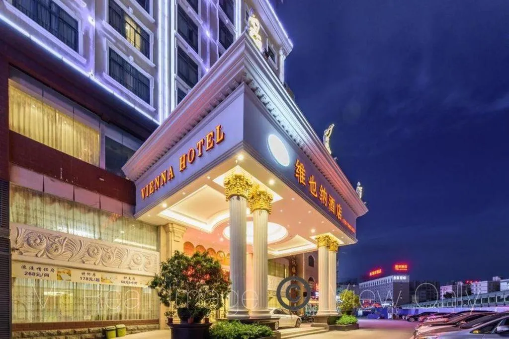 Vienna Hotel Nanning Anji Wanda 33rd Middle School Metro Station