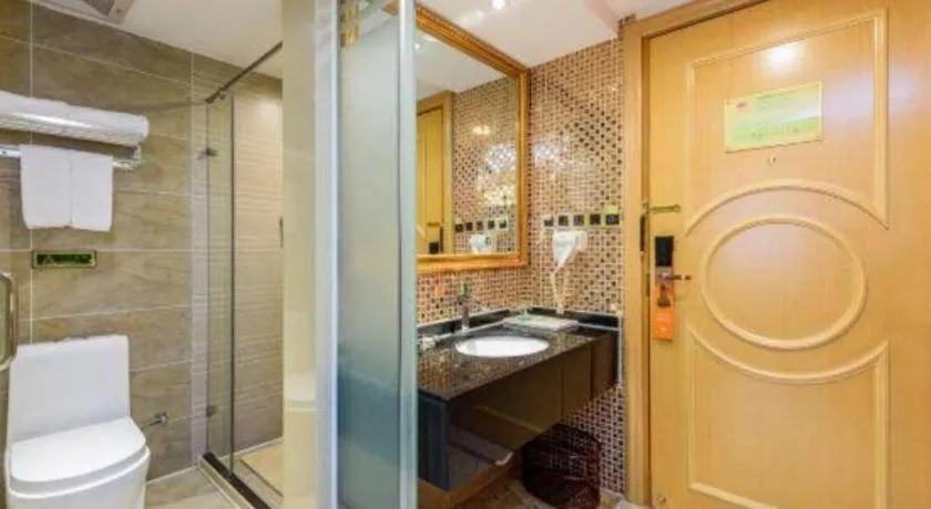 Vienna Hotel Nanning Anji Wanda 33rd Middle School Metro Station