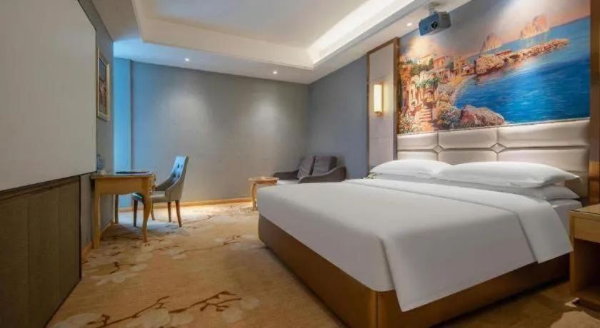 Bed in Vienna Hotel Wuhan Guobo Jiangang Metro Station