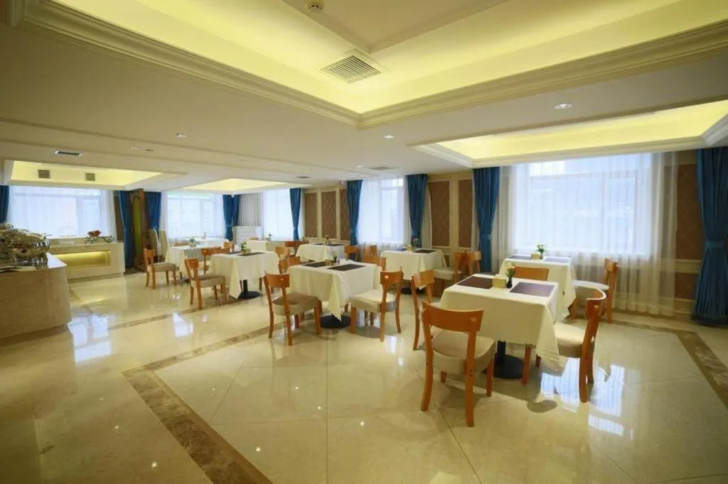 Vienna Hotel Jilin Dunhua High-Speed Railway Station