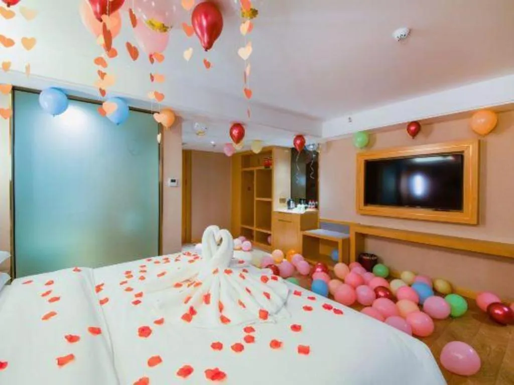 Bed in Vienna Hotel Chongqing Lijiatuo Pedestrian Street