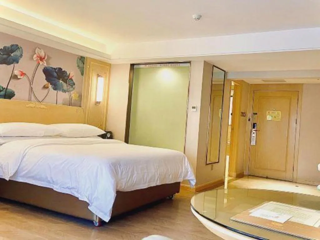 Bed in Vienna Hotel Chongqing Lijiatuo Pedestrian Street