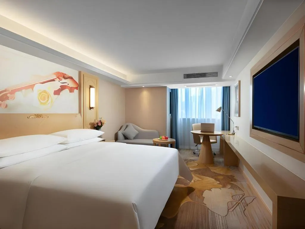 Bed in Vienna Hotel Chongqing Lijiatuo Pedestrian Street