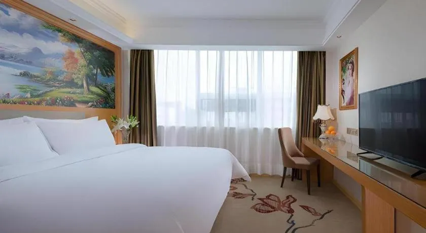 Bed in Vienna Hotel Hubei Jinzhou Changjiang University