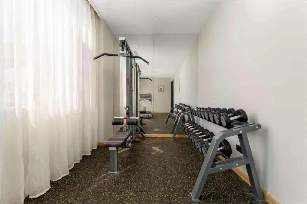 Vienna Hotel Hubei Jinzhou Changjiang University