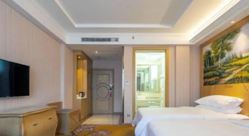 Bed in Vienna Hotel Anhui Jixi High-Speed Railway Station Bed in Vienna Hotel Anhui Jixi High-Speed Railway Station