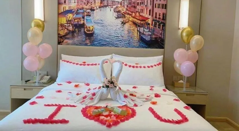 Bed in Vienna Hotel Chongqing Fengdu