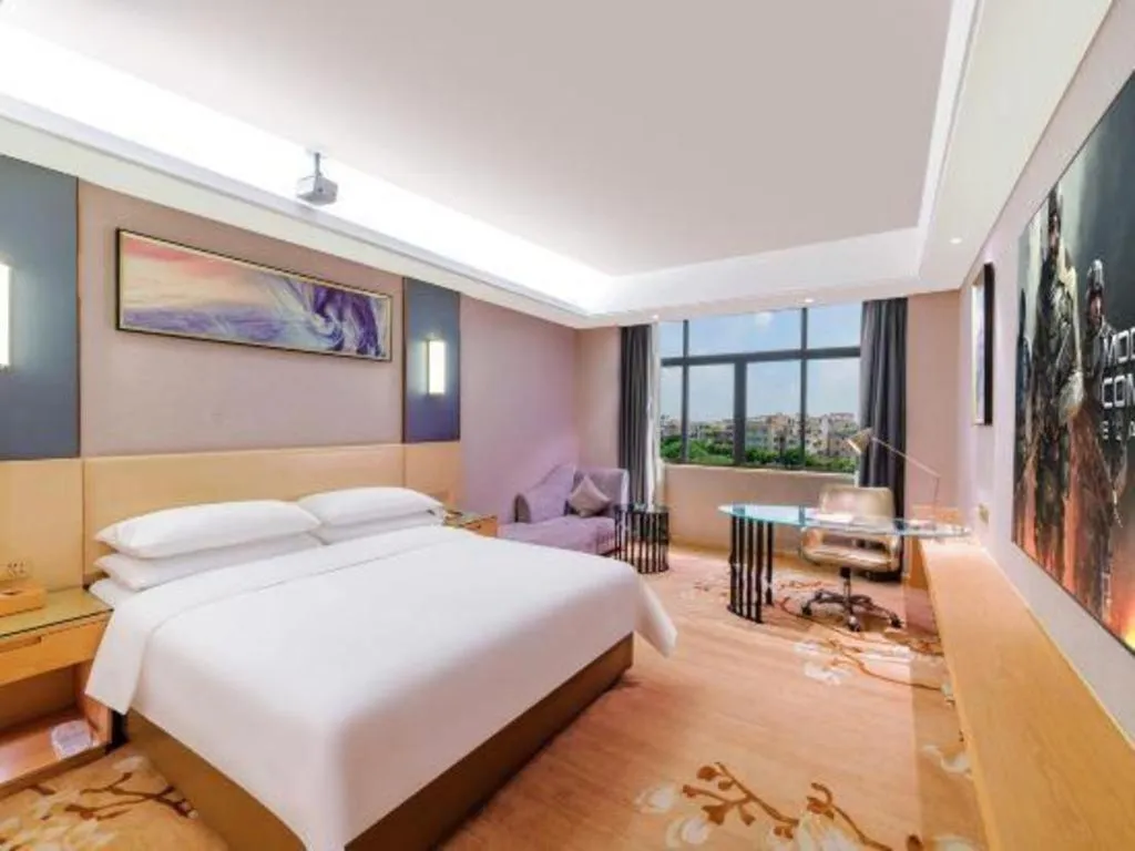 Bed in Vienna Hotel Guangdong Zhongshan Xiaolan High-Speed Railway Station