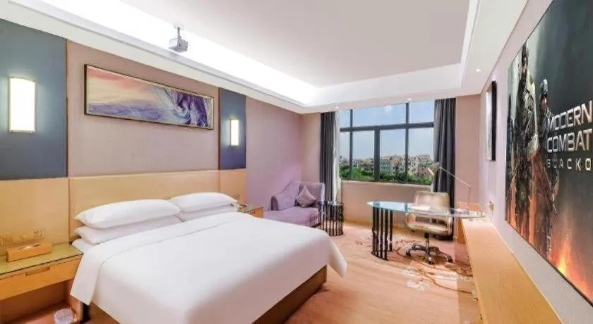 Bed in Vienna Hotel Guangdong Zhongshan Xiaolan High-Speed Railway Station