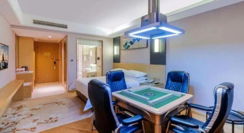 Vienna Hotel Guangdong Zhongshan Xiaolan High-Speed Railway Station