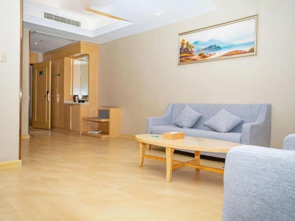 Vienna Hotel Xuzhou Junsheng Plaza Benteng Avenue Metro Station