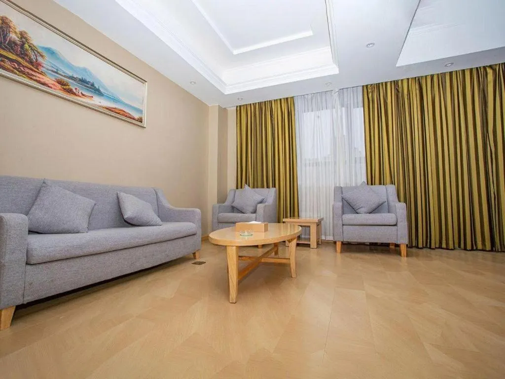 Vienna Hotel Xuzhou Junsheng Plaza Benteng Avenue Metro Station