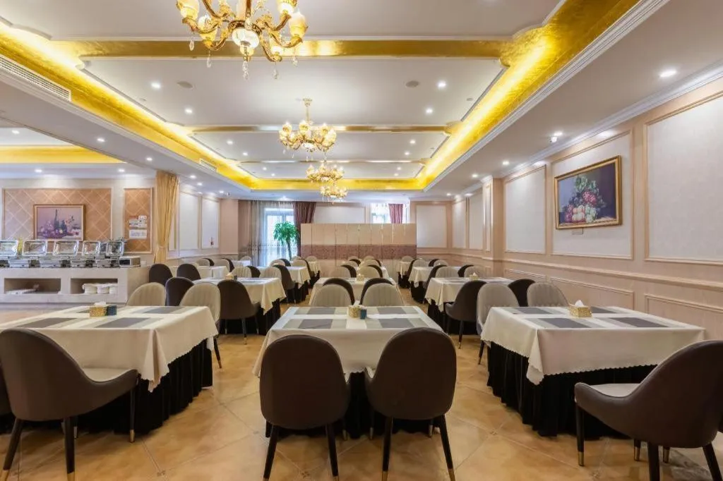 Vienna Hotel Xuzhou Junsheng Plaza Benteng Avenue Metro Station