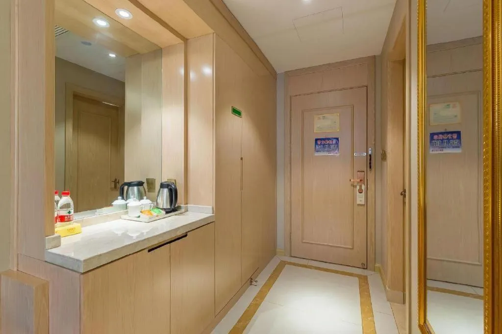 Vienna Hotel Xuzhou Junsheng Plaza Benteng Avenue Metro Station