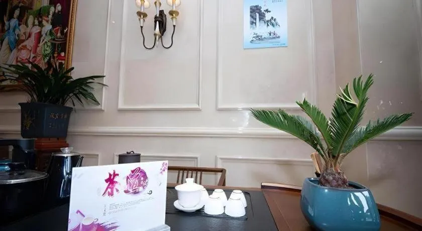 Vienna Hotel Xuzhou Junsheng Plaza Benteng Avenue Metro Station