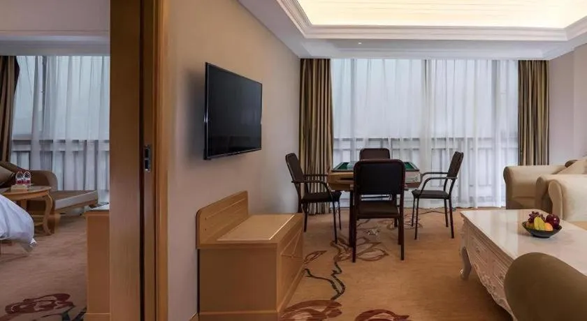 Bed in Vienna Hotel Guangxi Guilin Yongfu Station