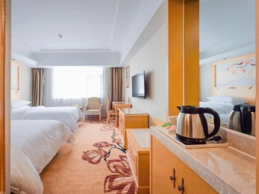 Bed in Vienna Hotel Guangxi Guilin Yongfu Station