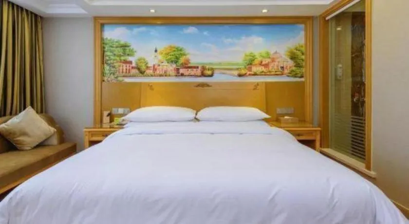 Bed in Vienna Hotel Guangxi Guilin Yongfu Station