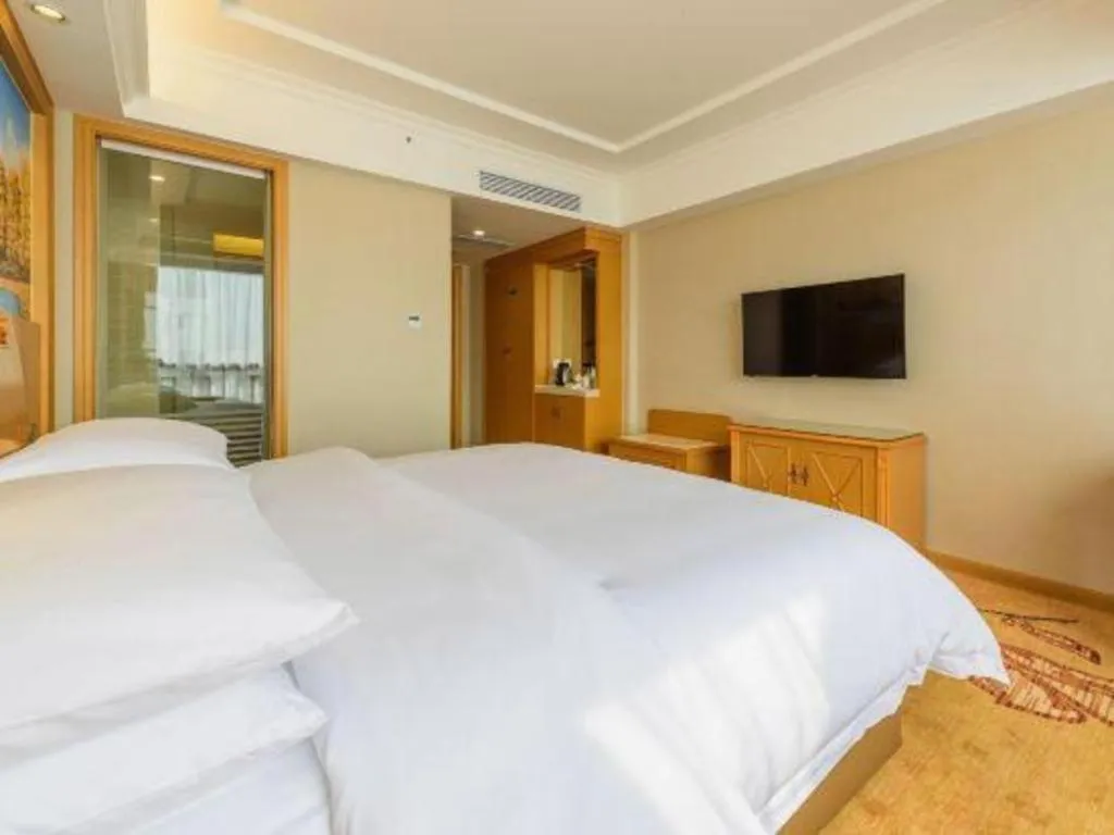 Bed in Vienna Hotel Guangxi Guilin Yongfu Station