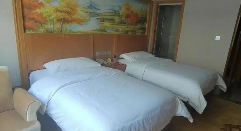 Bed in Vienna Hotel Guangxi Guilin Yongfu Station
